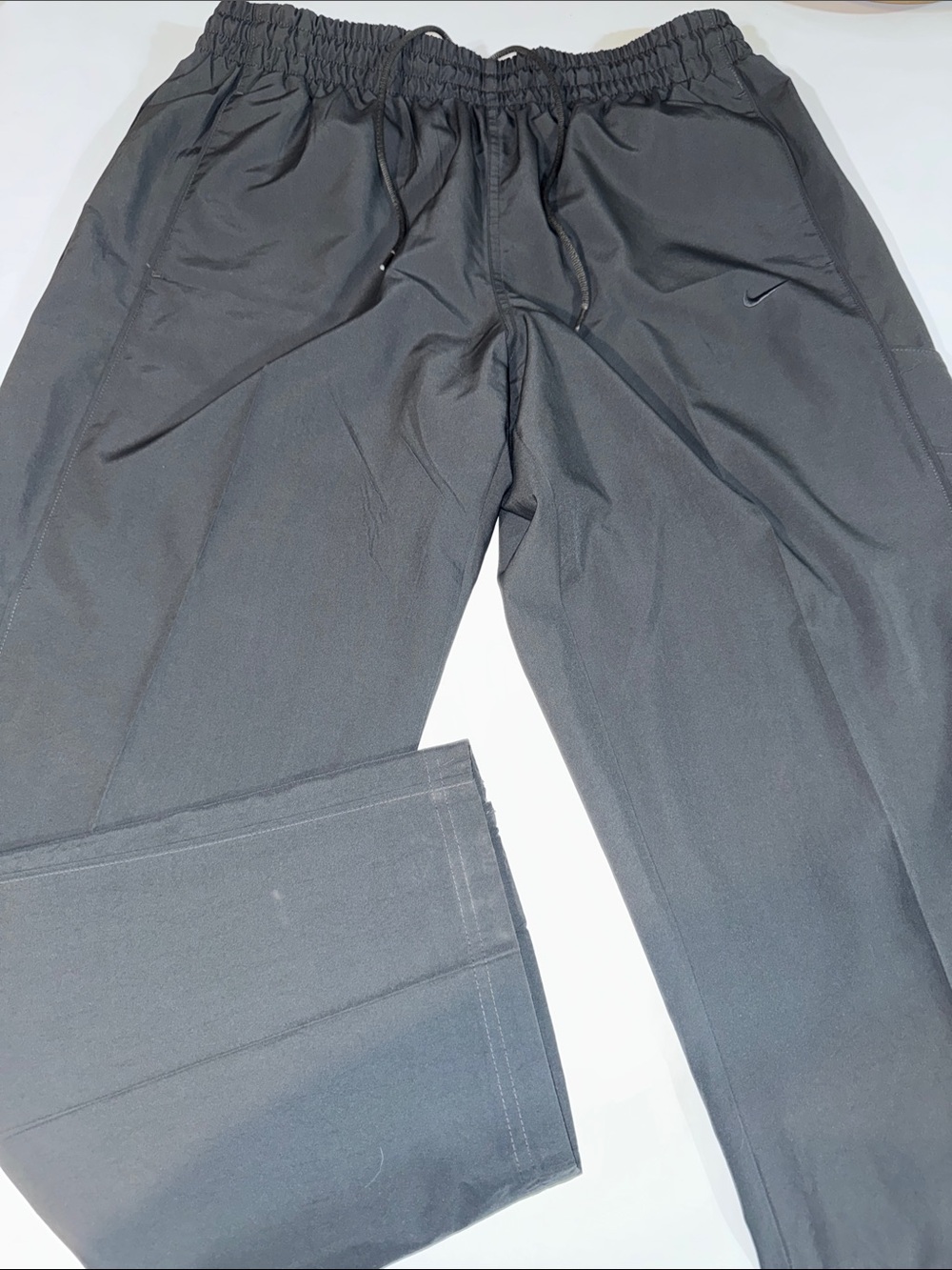 Nike Charcoal Grey Men’s Drawstring Track/ Windbreaker pants size XL